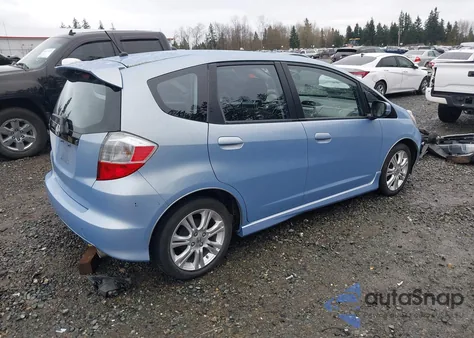 2010 Honda Fit Sport z USA, uszkodzony, nr VIN JHMGE8H41AC001016